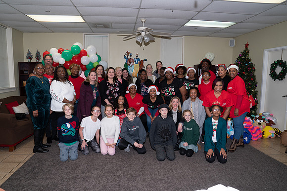 DSC00892NOWCS2019_XmasParty1_FB