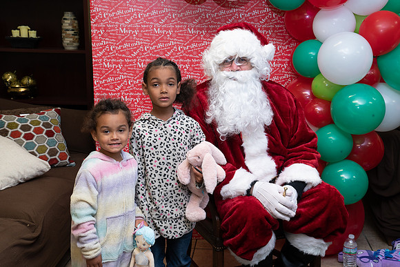 DSC01035NOWCS2019_XmasParty1_FB