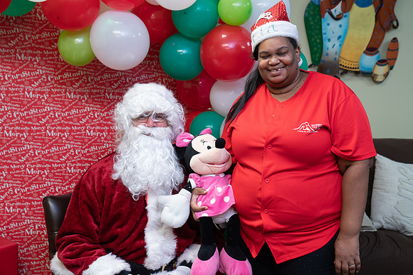 DSC01049NOWCS2019_XmasParty1_FB