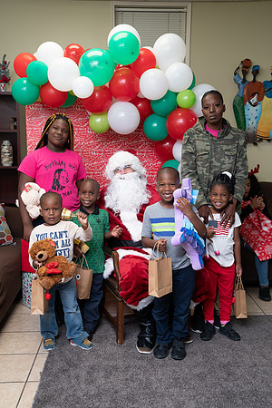 DSC00959NOWCS2019_XmasParty1_FB