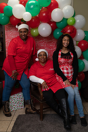 DSC00897NOWCS2019_XmasParty1_FB
