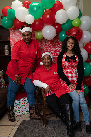 DSC00898NOWCS2019_XmasParty1_FB