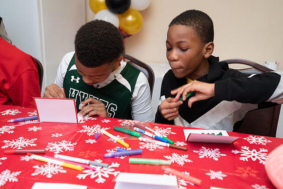 DSC00976NOWCS2019_XmasParty1_FB