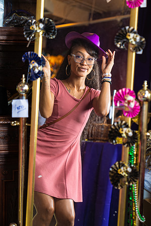 LLN05321Portrait of Madame