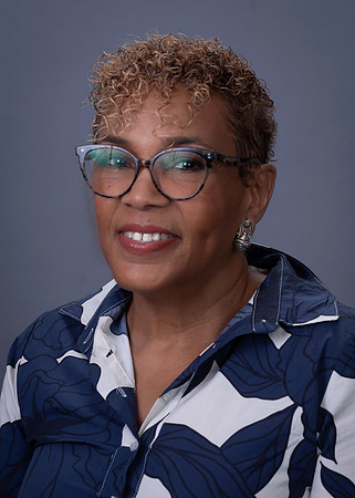 LLN07813_Gray_Eileen_