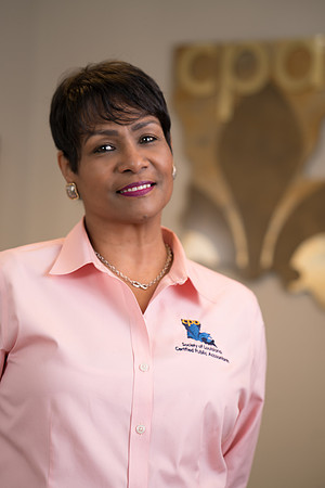 1355Diedra Allen