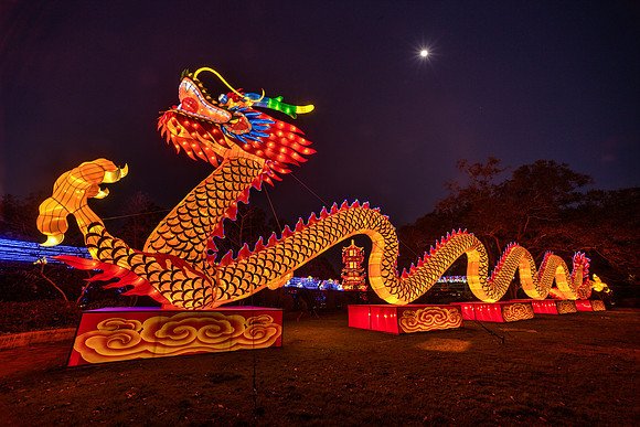 dragon_full_chinalights-Edit