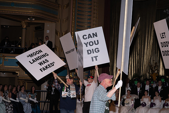 0735DSC02595_EO_FBrez2025