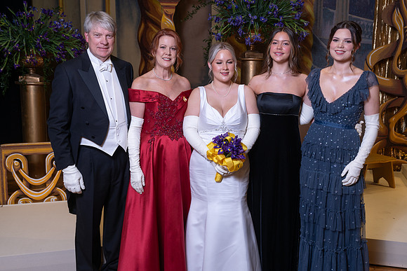 DSC06715_2048_ATH_FBrez_to5x7