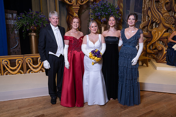 DSC06714_2048_ATH_FBrez_to5x7