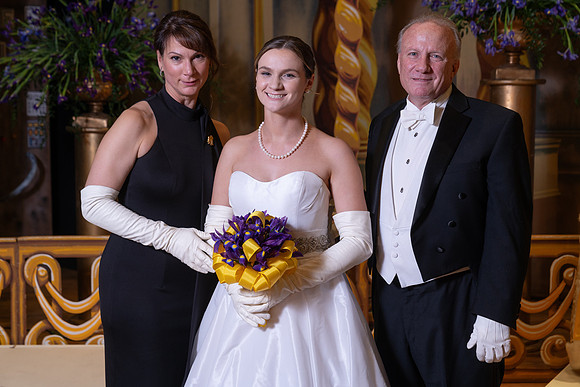 DSC06842_2048_ATH_FBrez_to5x7