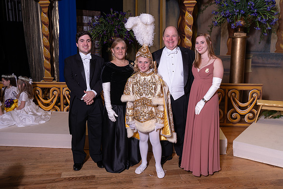 DSC06939_2048_ATH_FBrez_to5x7
