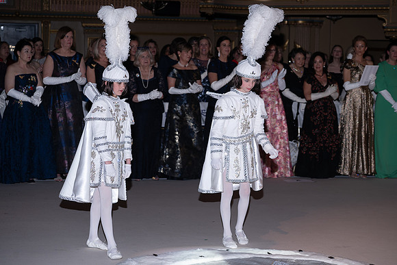 0812DSC02658_EO_FBrez2025