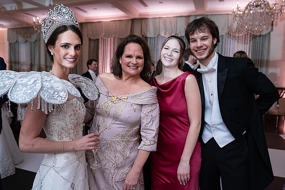 1363DSC03109_EO_FBrez2025