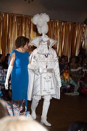0567_2025_Caliphs_FB_Rez_