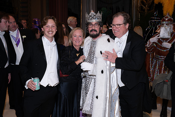 1140DSC02890_EO_FBrez2025