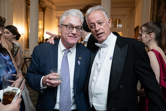 1271DSC03000_EO_FBrez2025